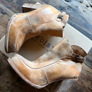 Brand New Bed|Stu Isla Cobbler Leather Heeled Booties Size 9